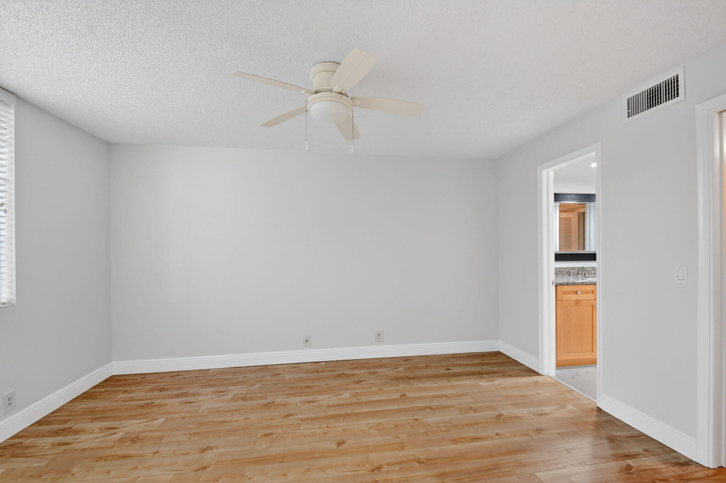 4080 Tivoli Court - Photo 11