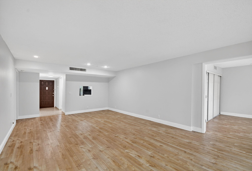 4080 Tivoli Court - Photo 9