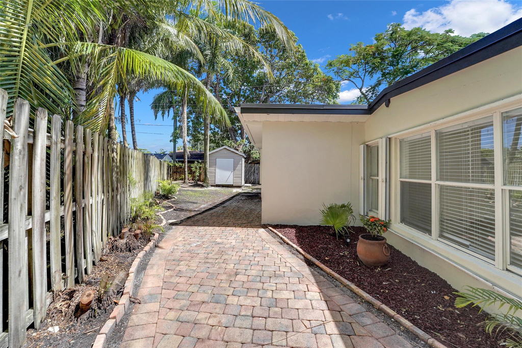 812 Ne 4th Avenue - Photo 30