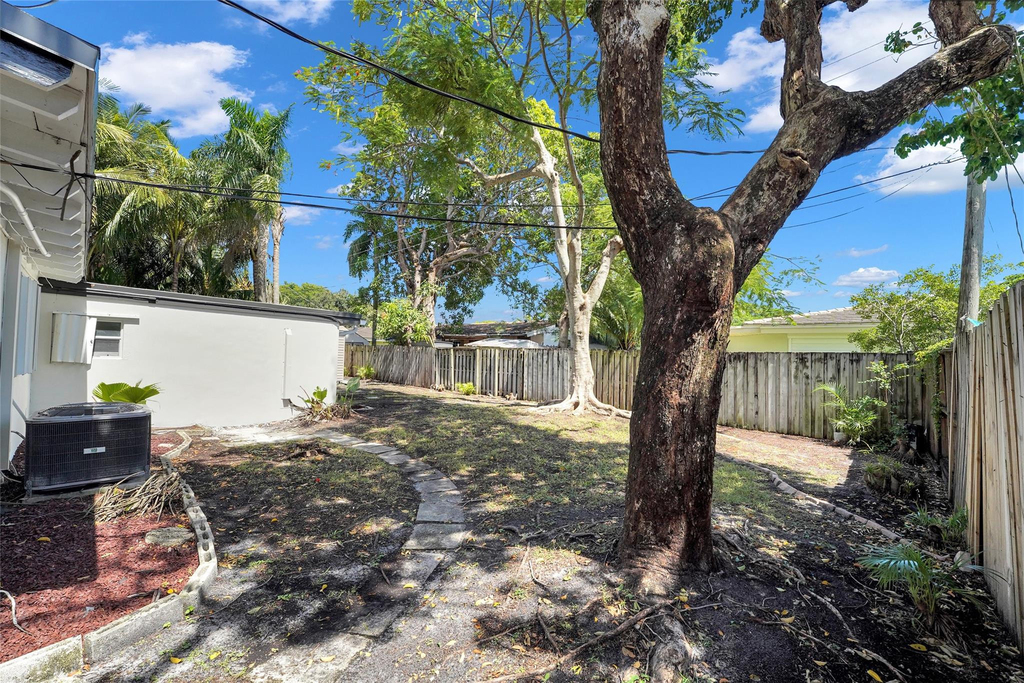 812 Ne 4th Avenue - Photo 40