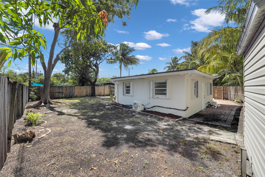 812 Ne 4th Avenue - Photo 39
