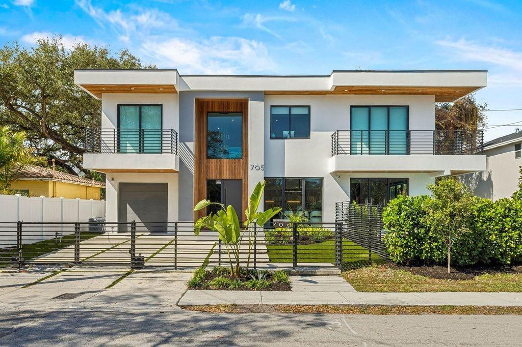 705 Sw 8th Terrace - Photo 3