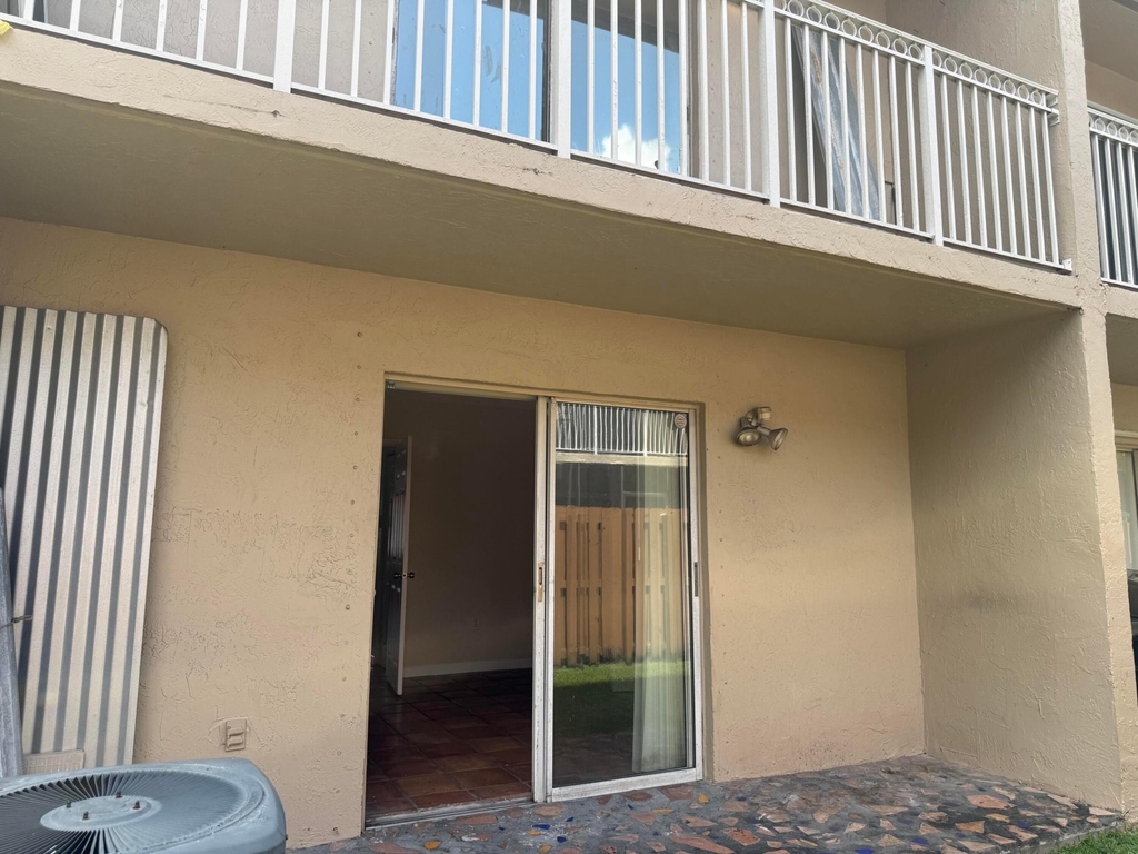 6978 Nw 166th Terrace - Photo 15