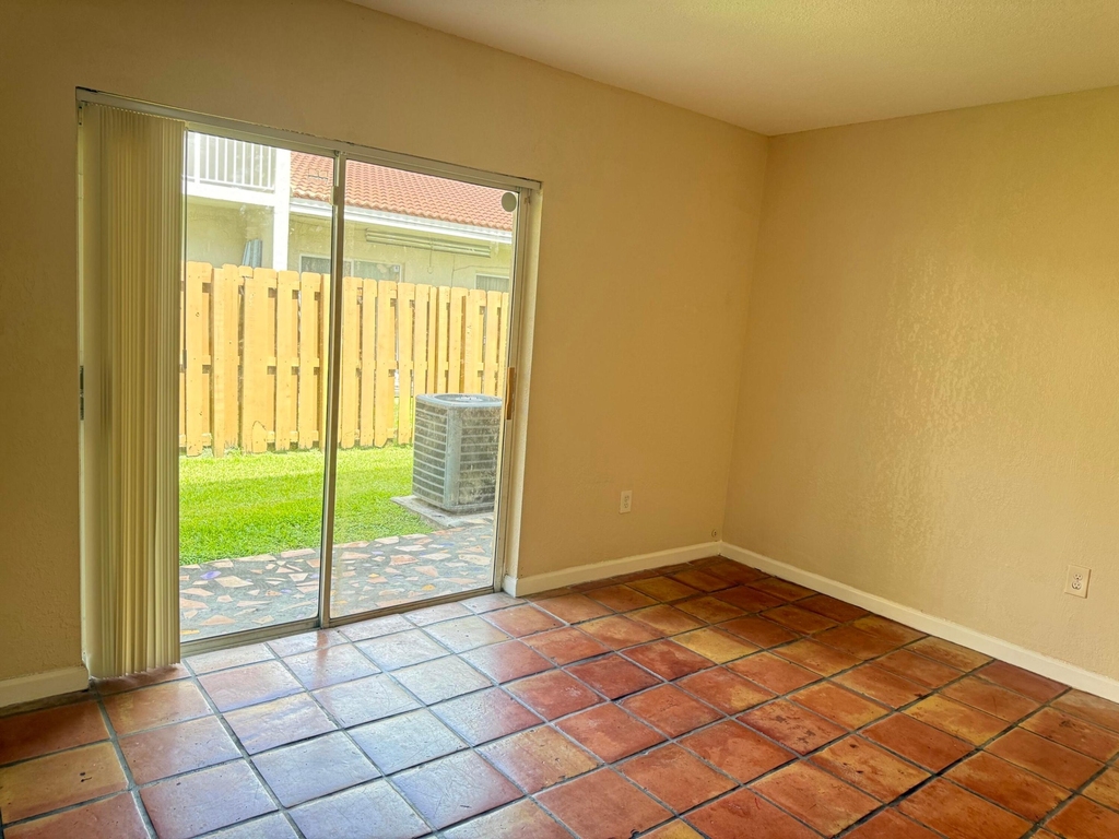 6978 Nw 166th Terrace - Photo 11