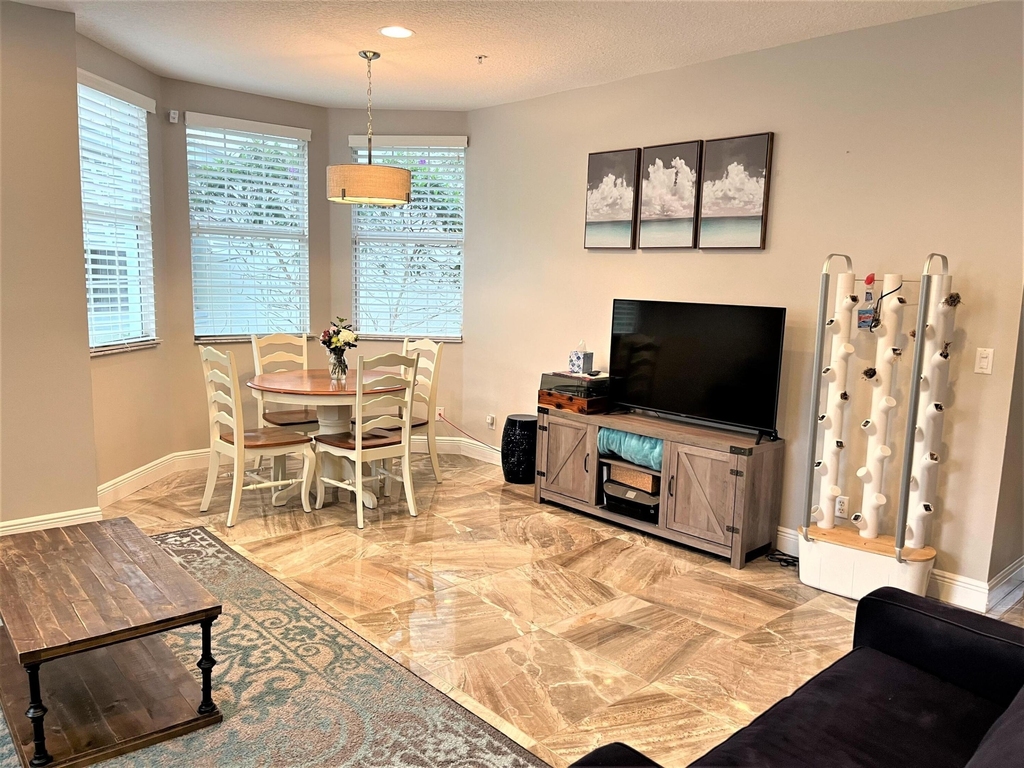 4321 Savannah Bay Place - Photo 2