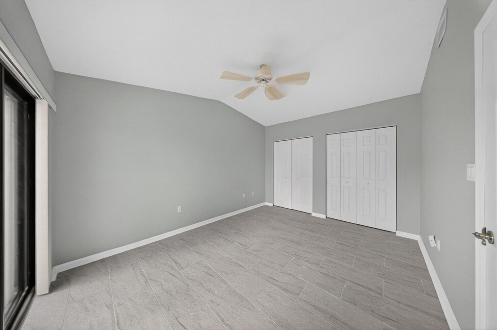 1567 Pheasant Walk - Photo 14