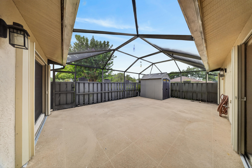 1567 Pheasant Walk - Photo 1