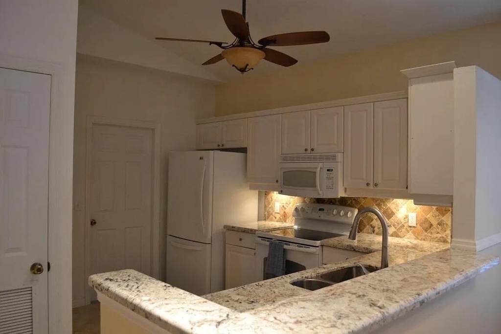 7916 Se Sugar Pines Way - Photo 3