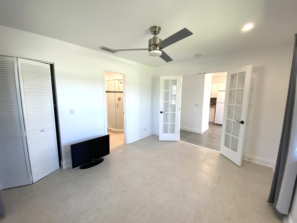 2450 Black Olive Boulevard - Photo 16