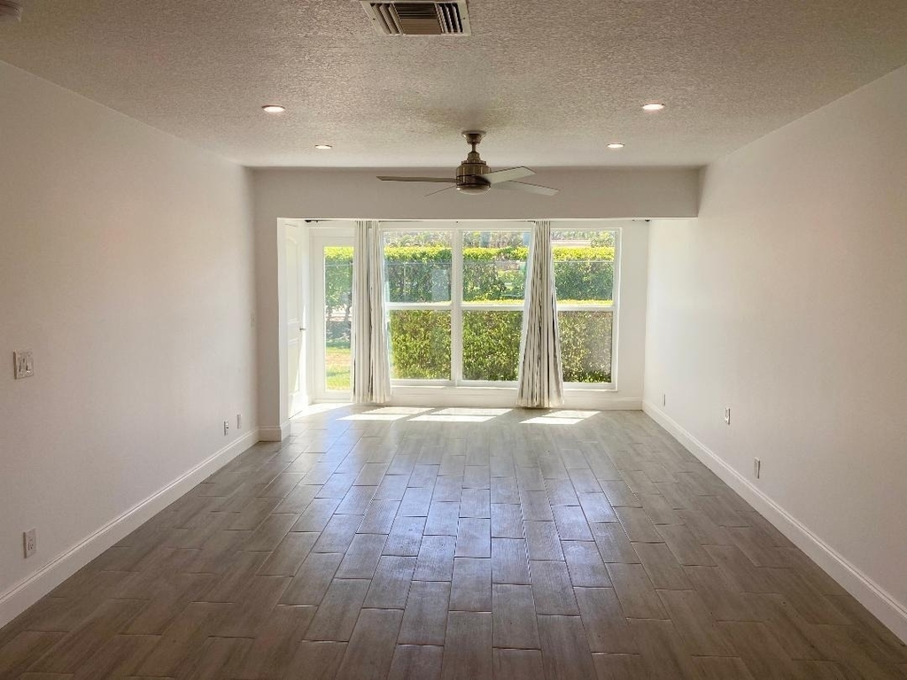2450 Black Olive Boulevard - Photo 8
