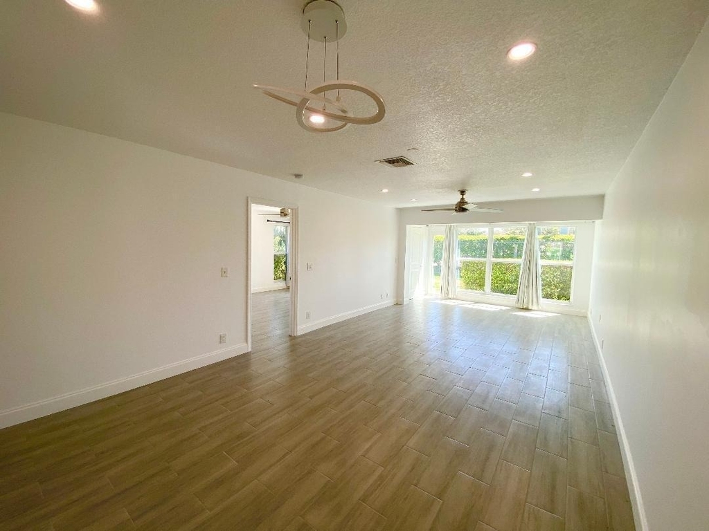 2450 Black Olive Boulevard - Photo 7