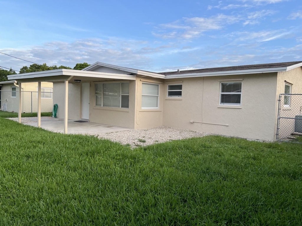9432 Sw 52nd Court - Photo 21