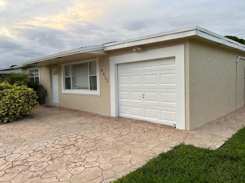 9432 Sw 52nd Court - Photo 4