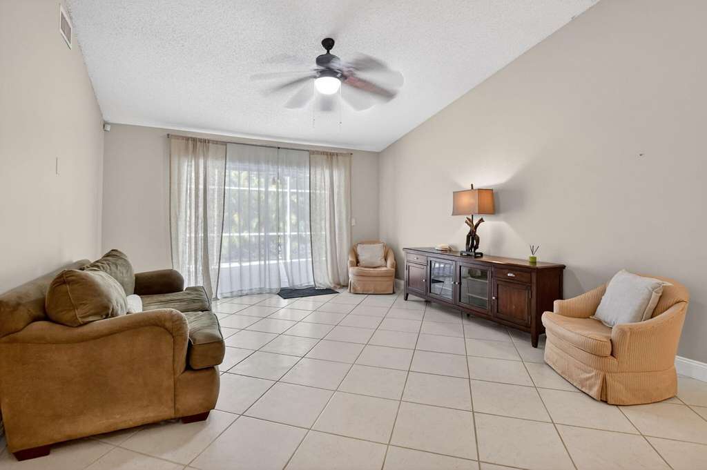 10065 Camelback Lane - Photo 21