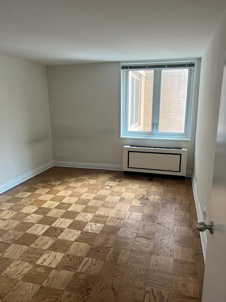 East 71st Street - Photo 5