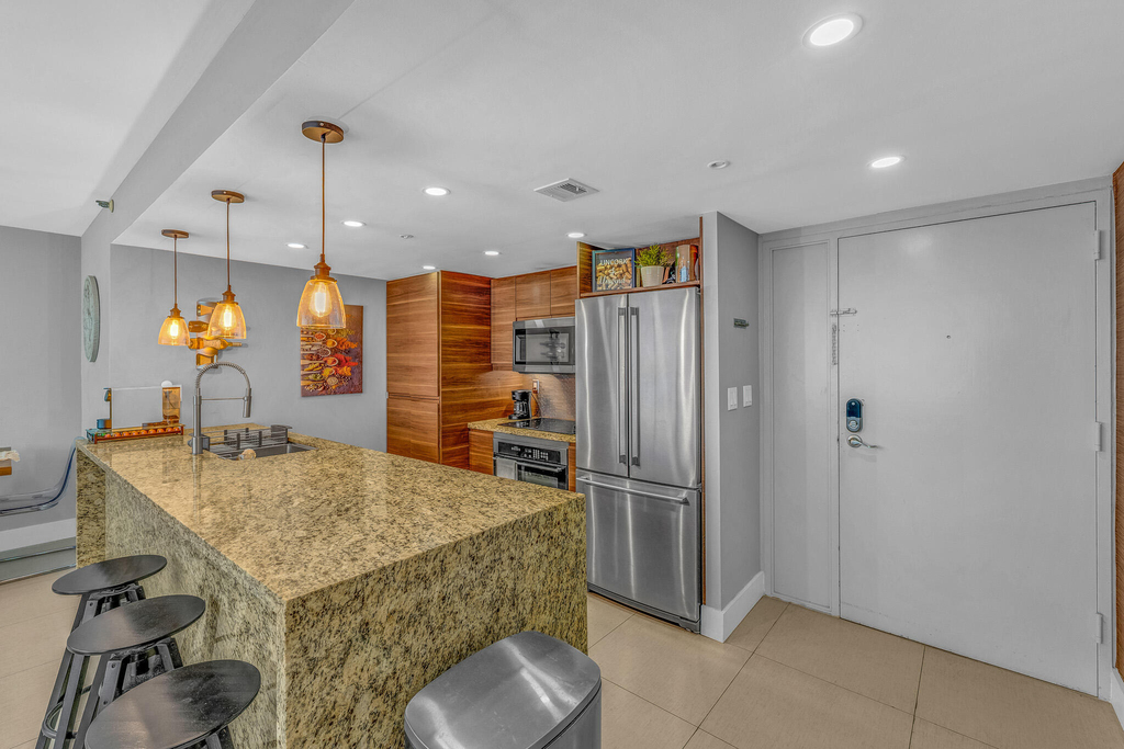 7601 E Treasure Drive - Photo 26