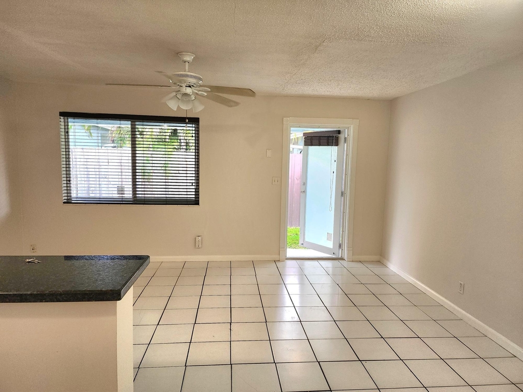 750 Sw 2 Street - Photo 1