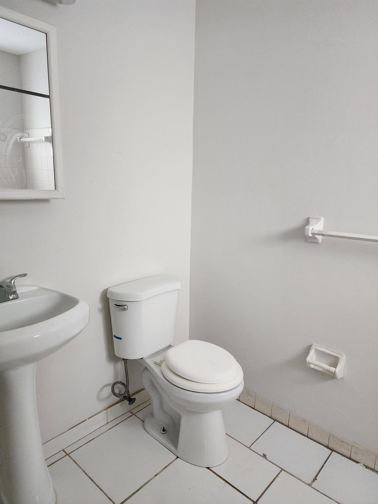 750 Sw 2 Street - Photo 8