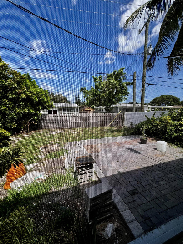 2824 N Dixie Highway - Photo 10
