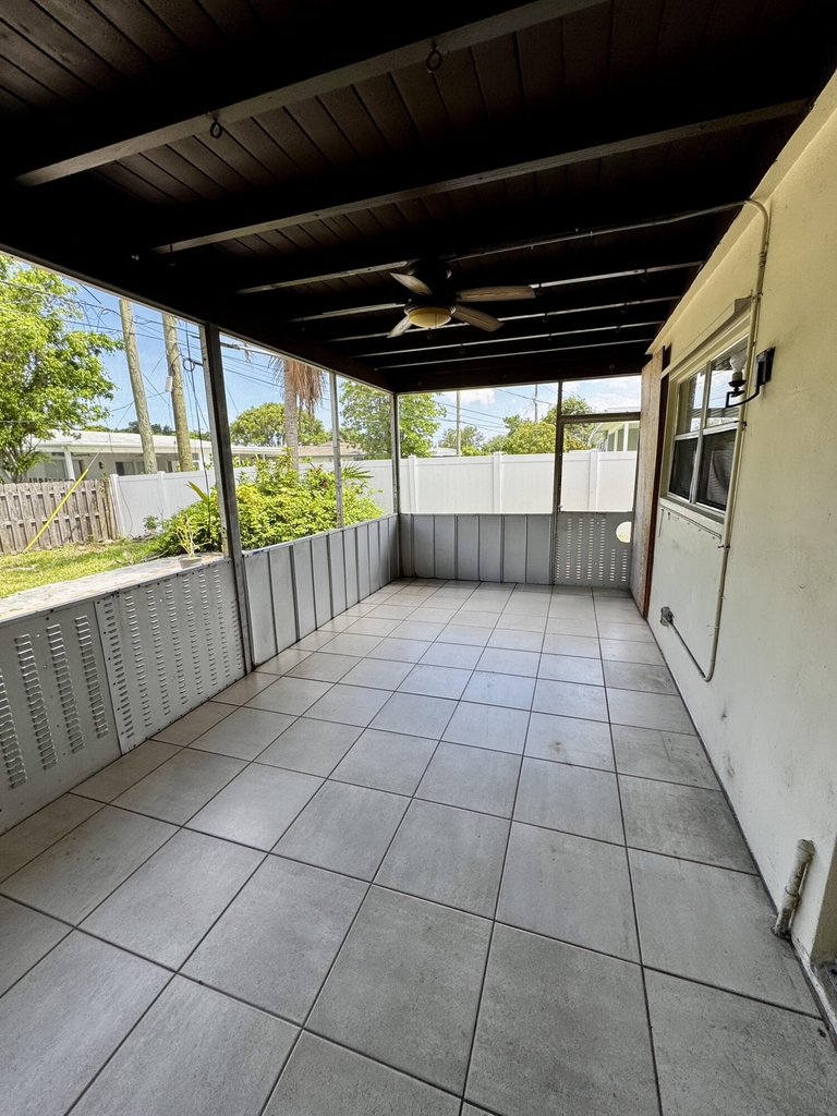 2824 N Dixie Highway - Photo 9