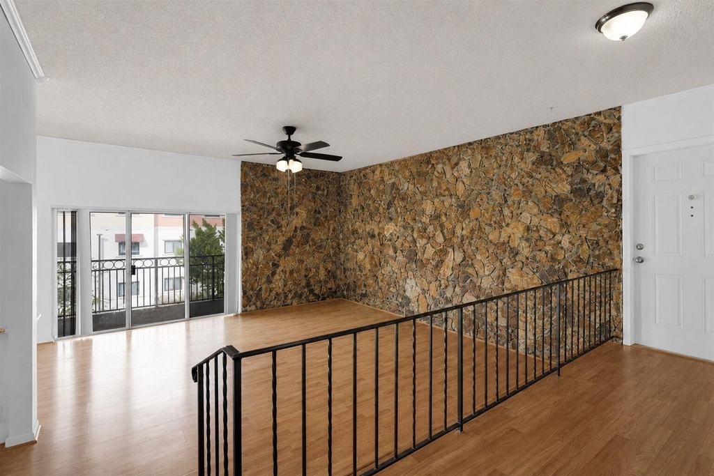 4850 Sw 63rd Terrace - Photo 3