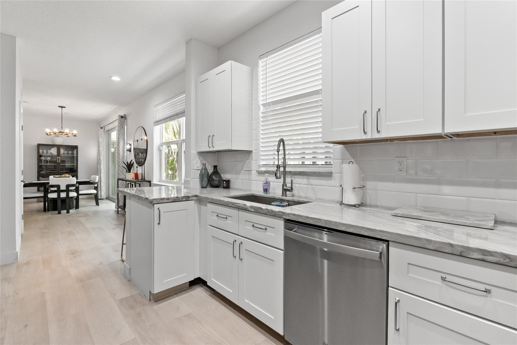 417 Sw 8th Street - Photo 6