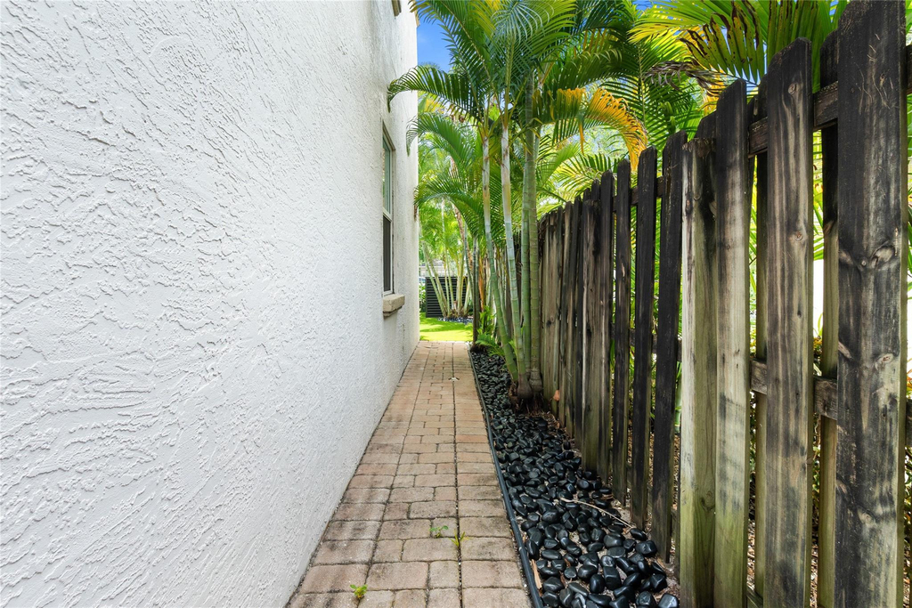 417 Sw 8th Street - Photo 23