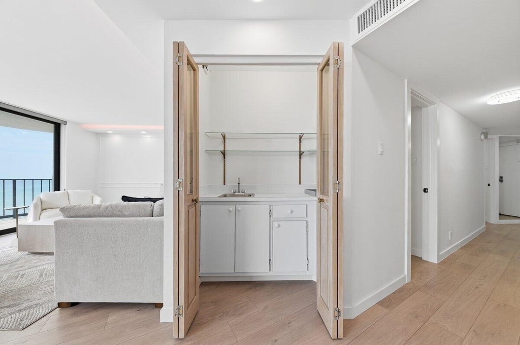 5420 N Ocean Drive - Photo 8