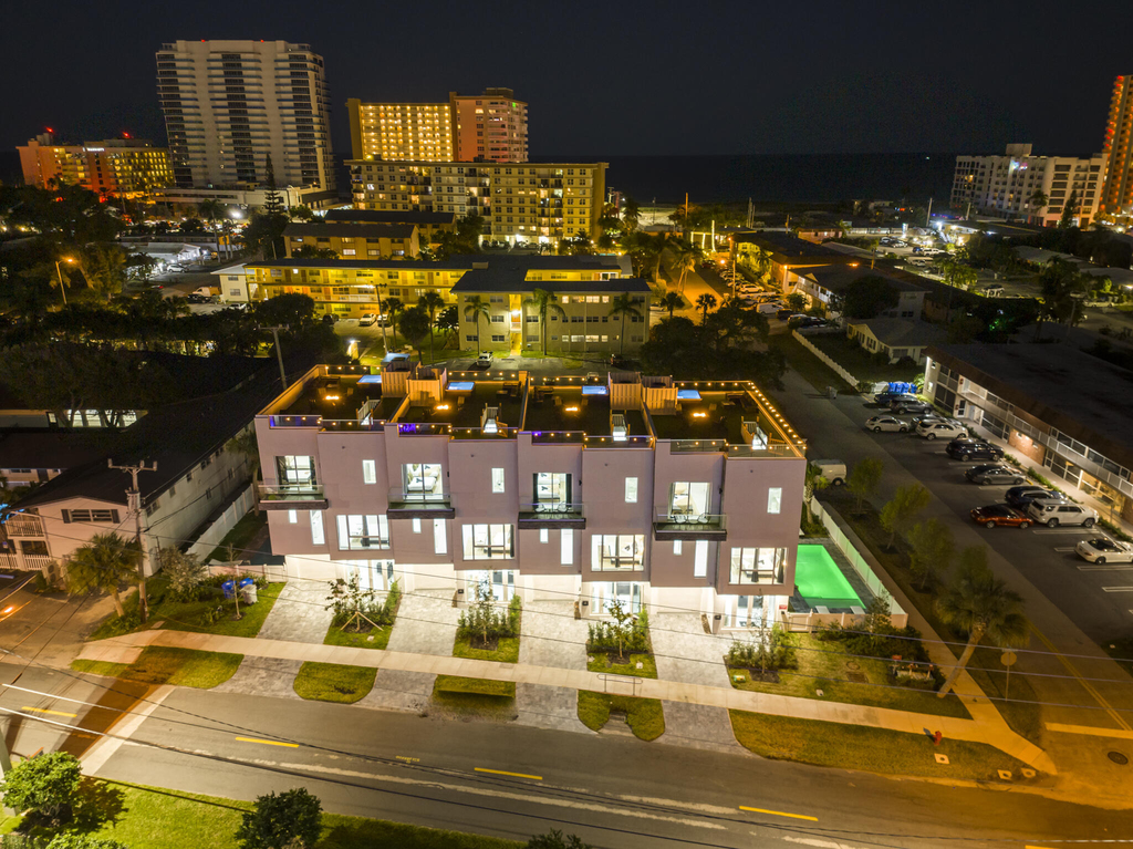 1002 N Riverside Drive - Photo 24