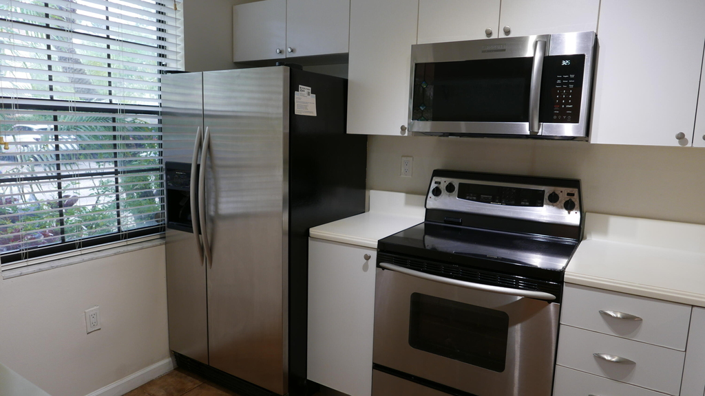 227 City View Drive - Photo 2