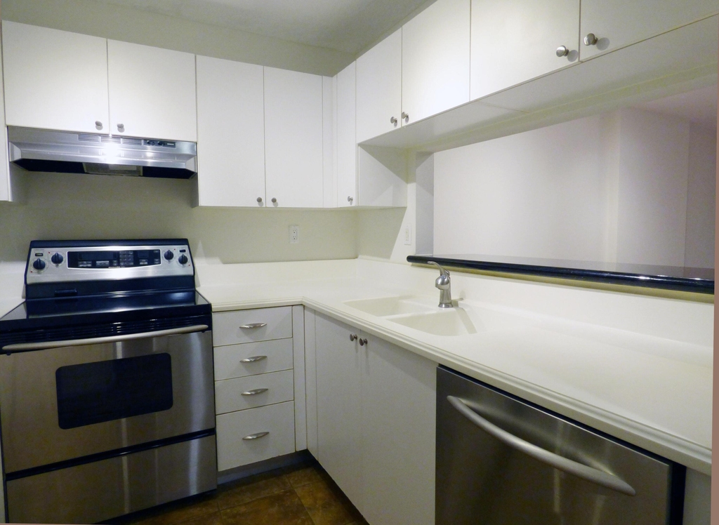227 City View Drive - Photo 4