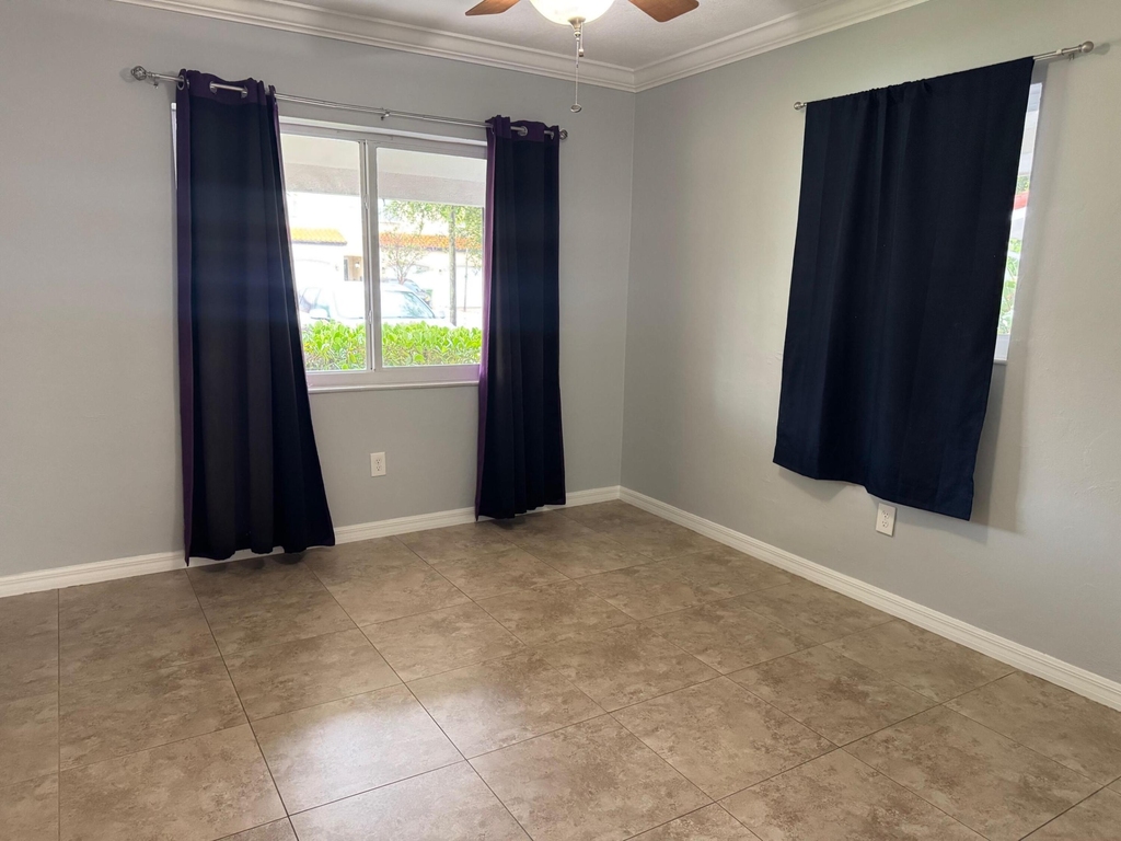 5431 Ne 22nd Terrace - Photo 6