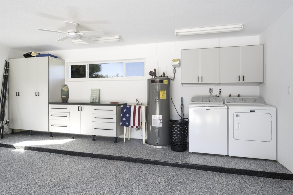 8585 Se Palm Street - Photo 37