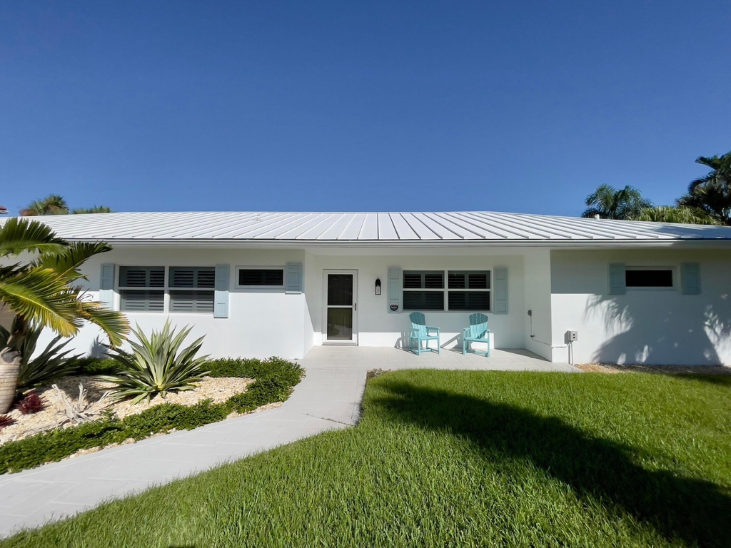 8585 Se Palm Street - Photo 5
