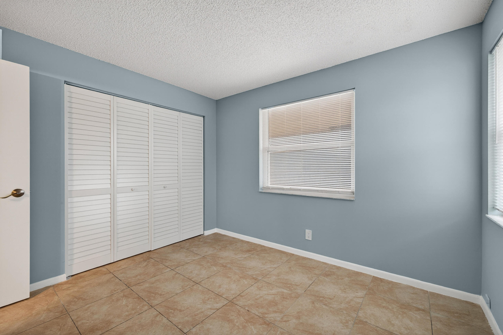 95 Ne 41st Street - Photo 10