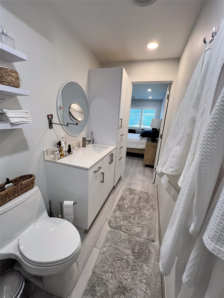 2115 Ne 37th Drive - Photo 16