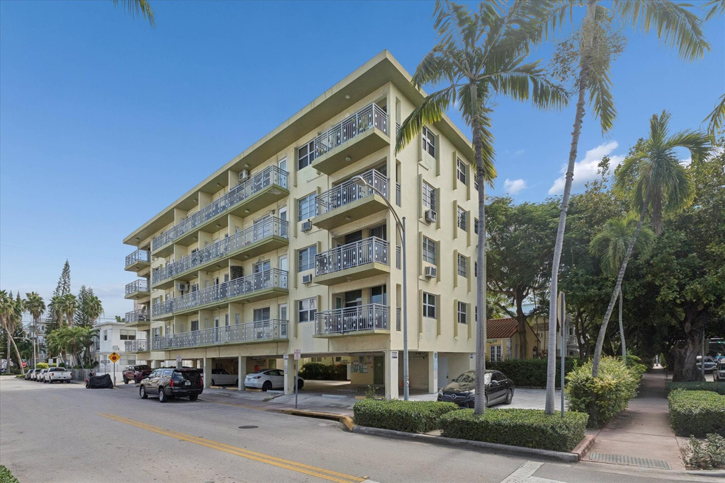 851 Meridian Avenue - Photo 8