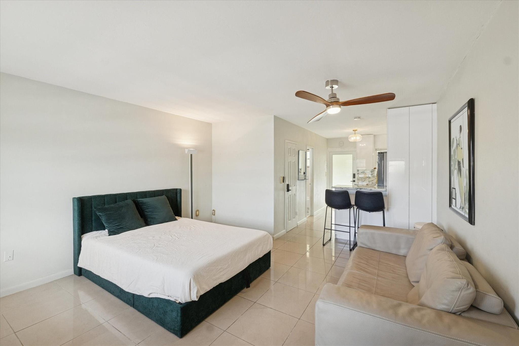 851 Meridian Avenue - Photo 5