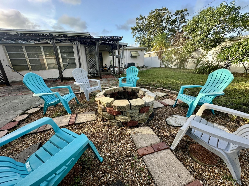 7000 Sw 11th Street - Photo 0