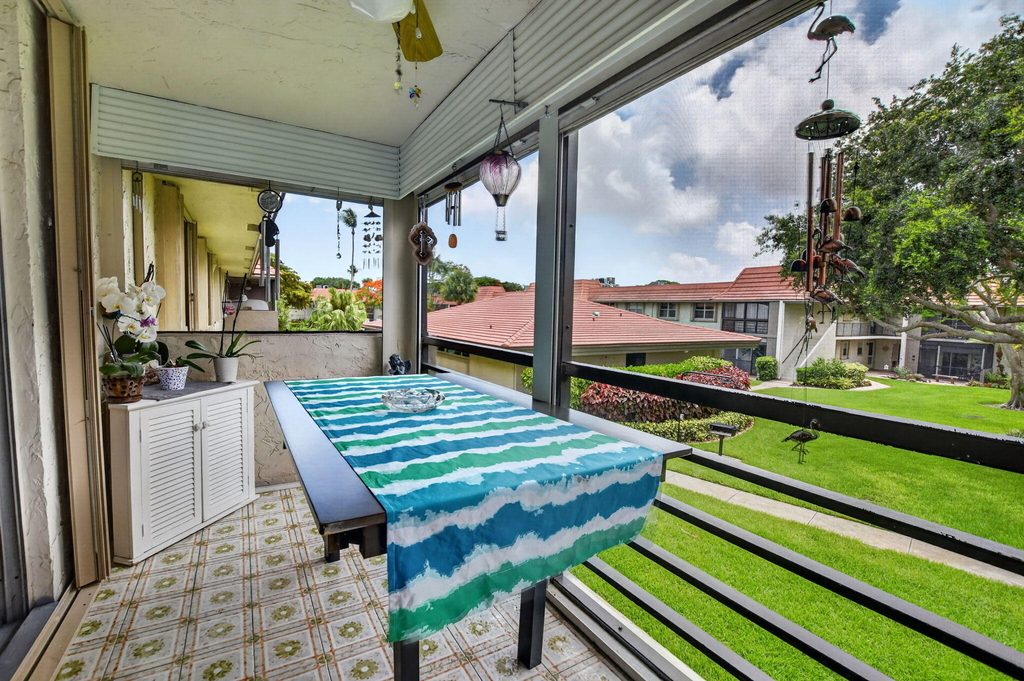 1050 Nw 13th Street - Photo 22