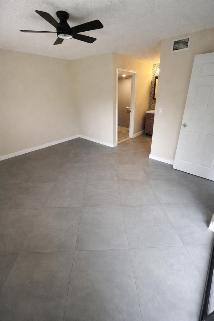 3355 Jaywood Terrace - Photo 9
