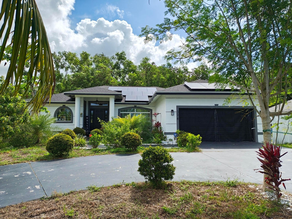 376 Sw Tulip Boulevard - Photo 3