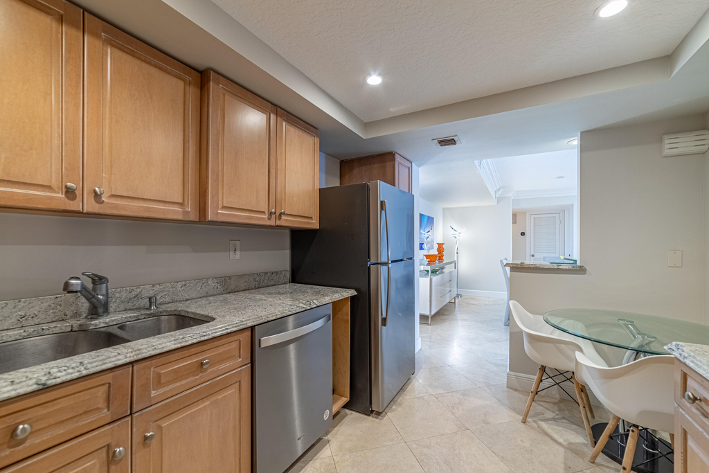 3250 S Ocean Boulevard - Photo 31