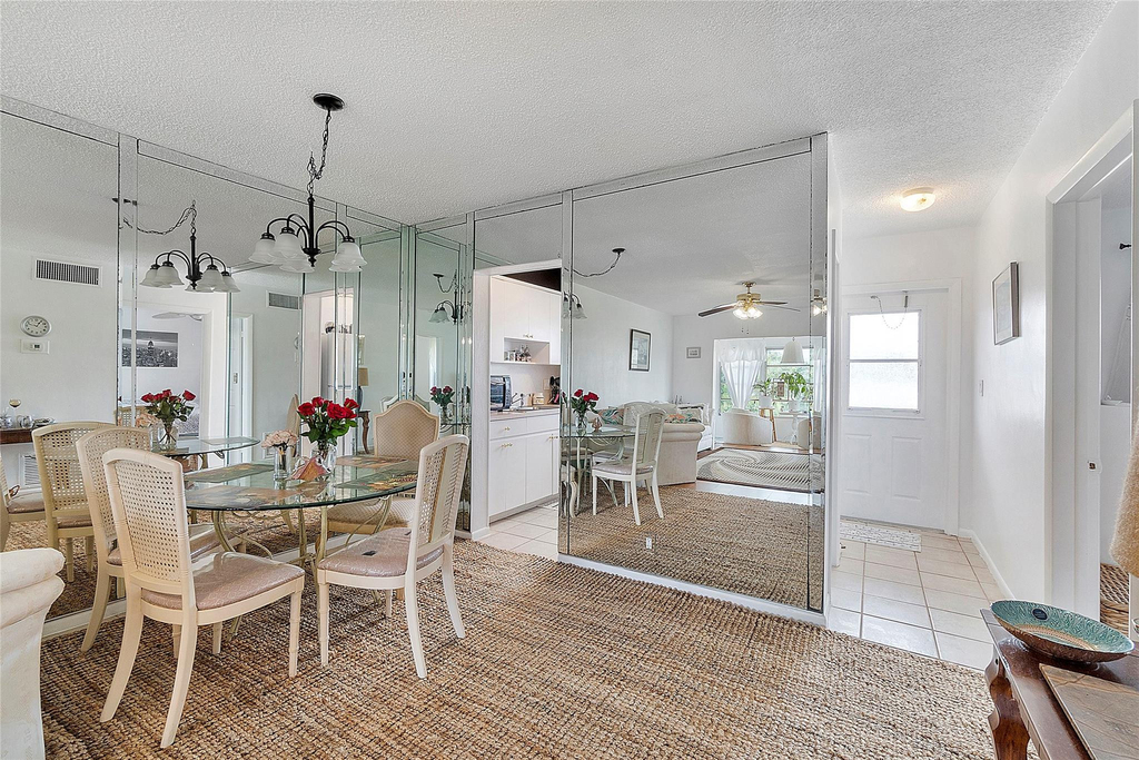 201 S Golf Boulevard - Photo 3