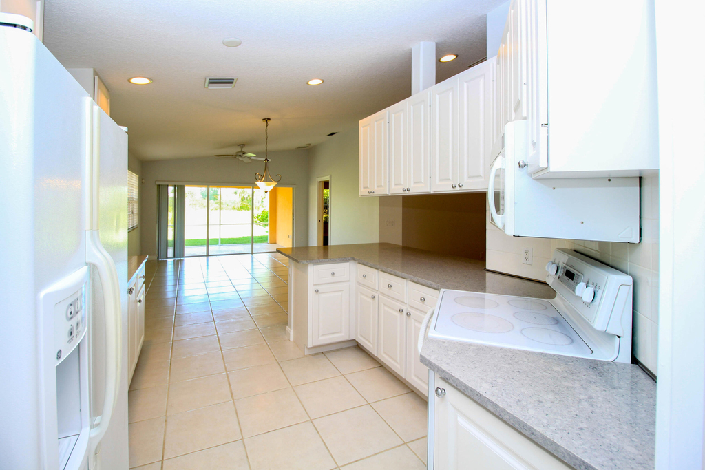 10882 Sw Dardanelle Drive - Photo 16