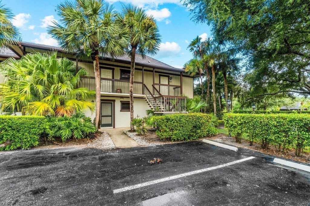 13334 Polo Club Road - Photo 34