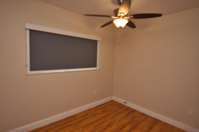 300 80th Street - Photo 8
