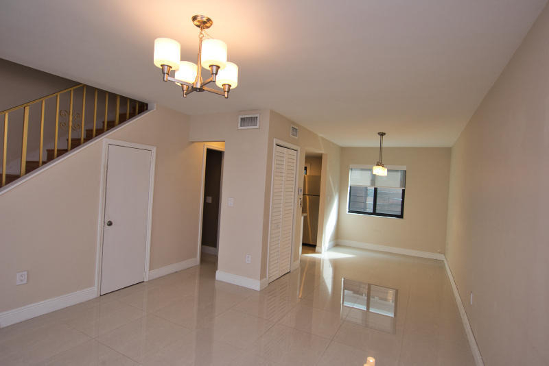 300 80th Street - Photo 6