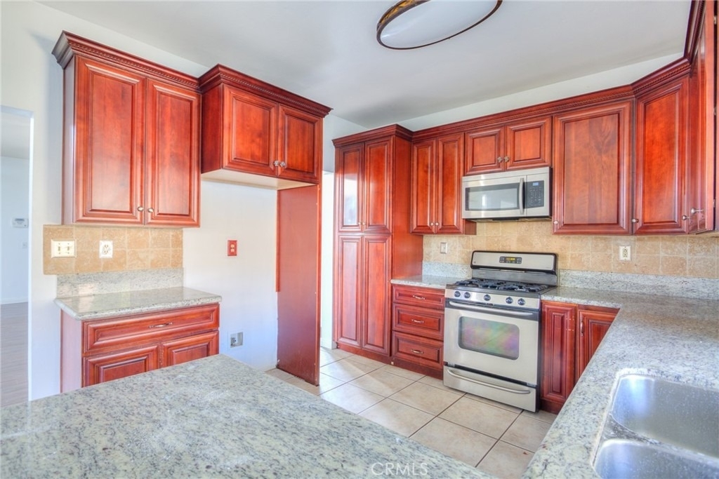 6153 Orvieto Court - Photo 7