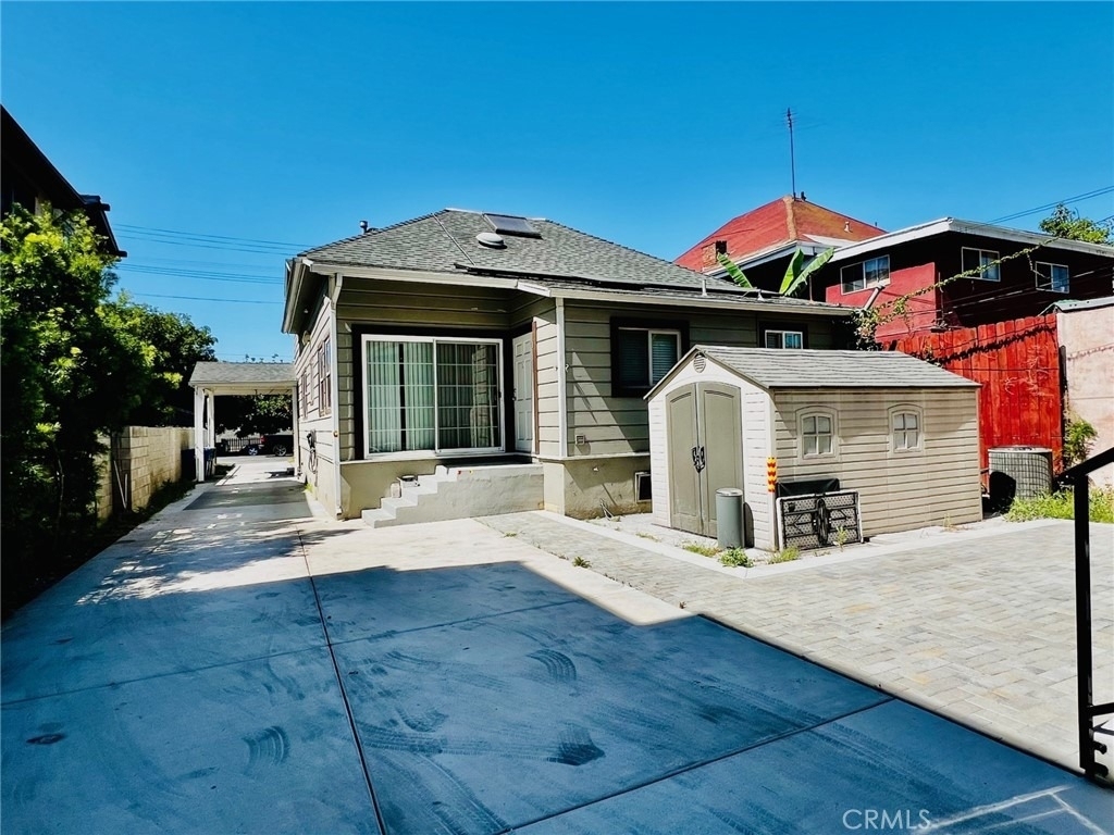 913 W 21st - Photo 33